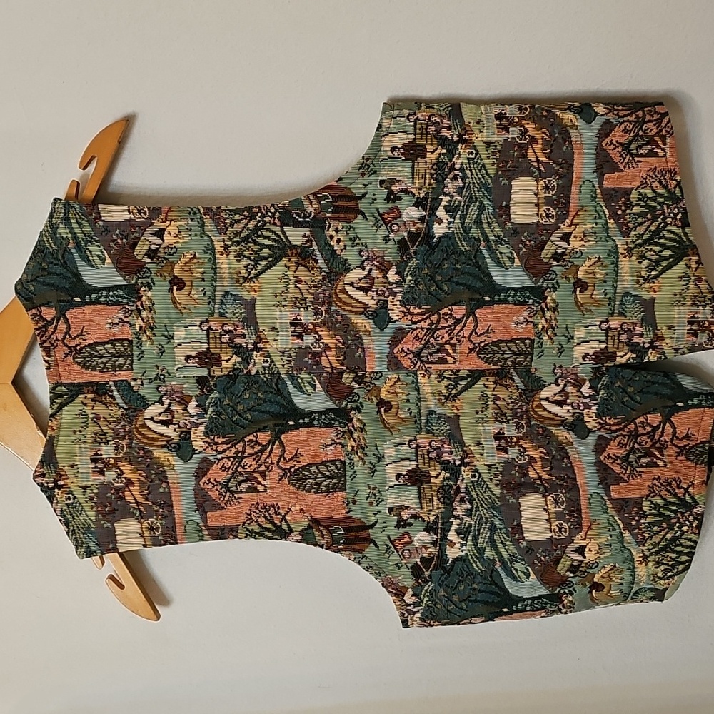 Colorful Tapestry Vest - Picture 5 of 9